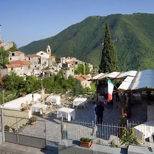 albergo-cecchin.hotelitalianriviera.com/